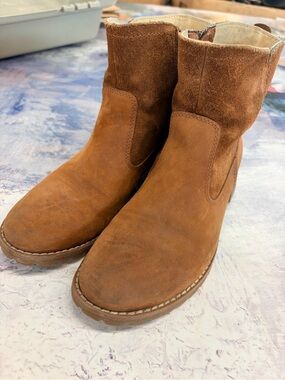 Timberland Brown Leather Chelsea Boots Women’s Size 7
